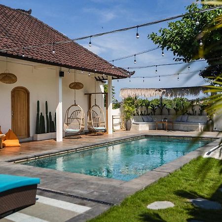 Shaka Clan Surf Hotell Canggu Exteriör bild