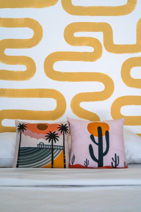 Shaka Clan Surf Hotell Canggu Exteriör bild